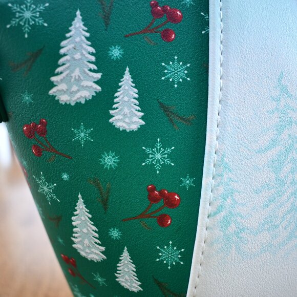 Loungefly Disney Mickey & Minnie Mouse Snowman Holiday Christmas Satchel Bag NWT - Picture 5 of 8